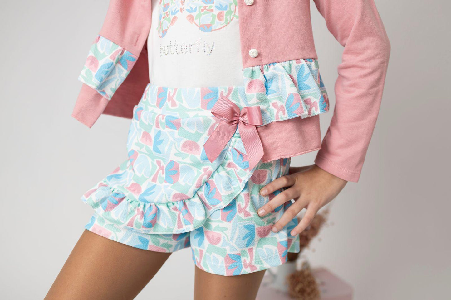 Conjunto de niña de 3 piezas, con chaqueta en rosa