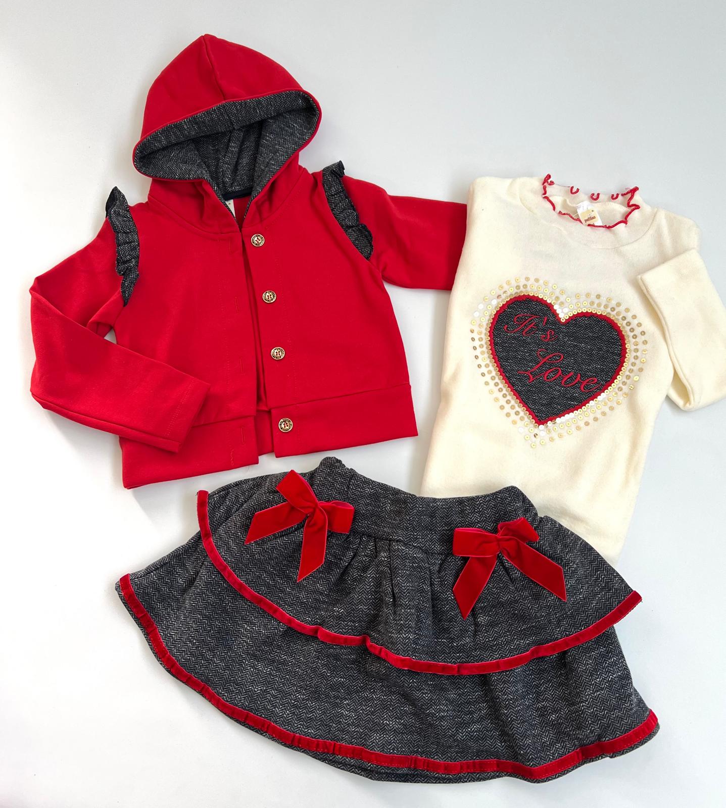 Conjunto de falda y camiseta de niña y chaqueta