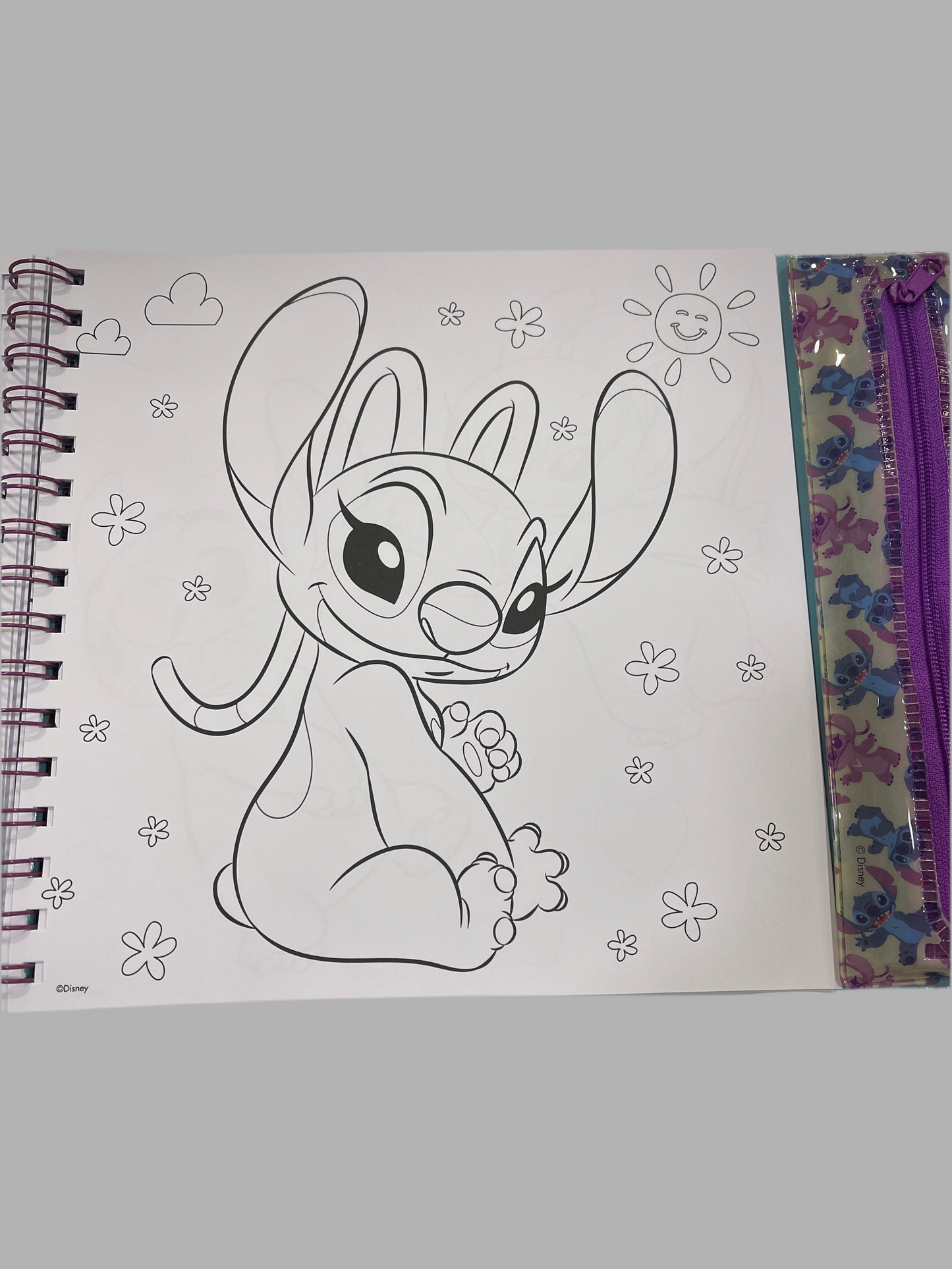 Cuaderno de actividades con estuche - Disney Stitch