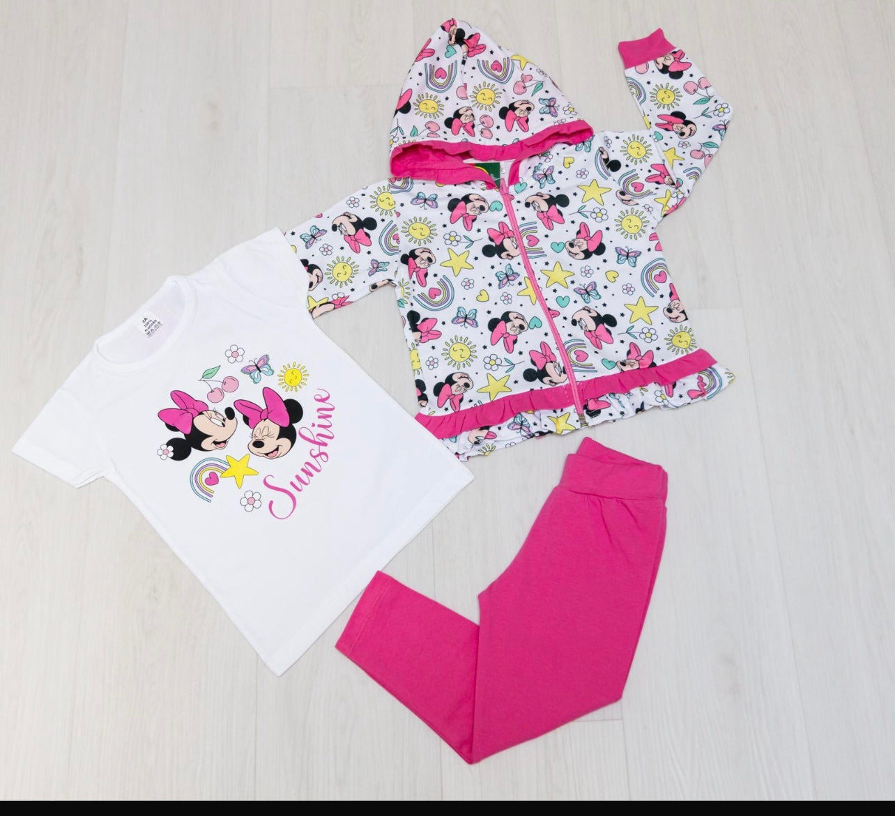 Conjunto niña de tres piezas de Minnie