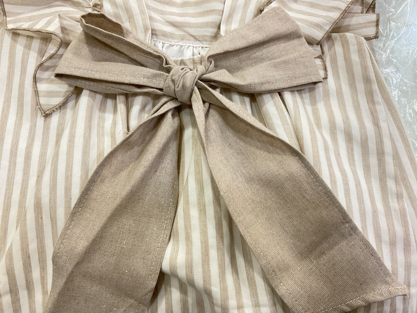 Vestido rayas en tostado - Coco Acqua 2025