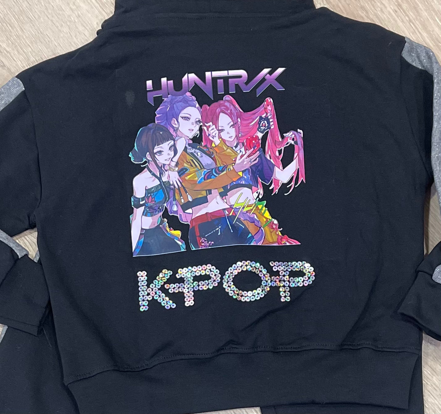Chándal negro con lentejuelas K- Pop - Pronta Moda