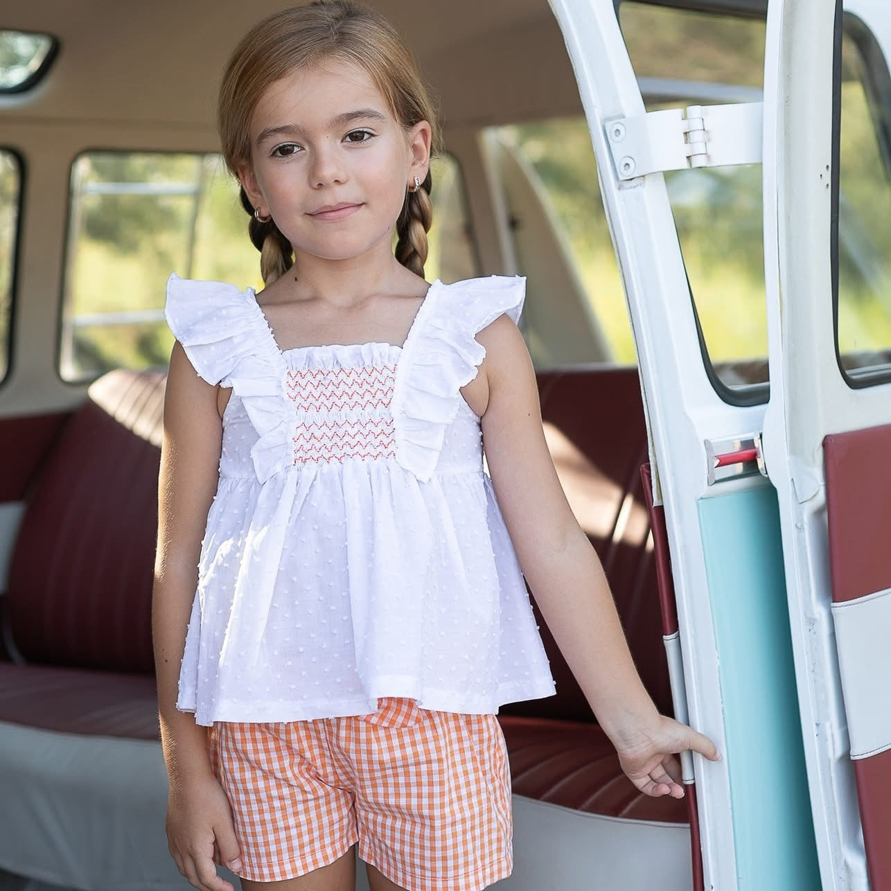 Conjunto niña blusón plumeti blanco y short vichy naranja - Coco Acqua