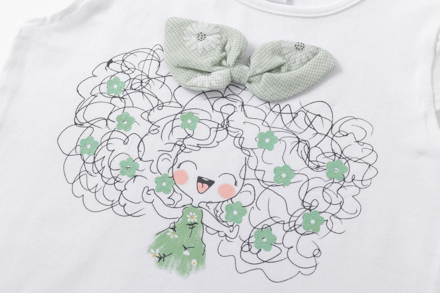 Conjunto de falda con flores verdes, con vuelo y camiseta - Newness