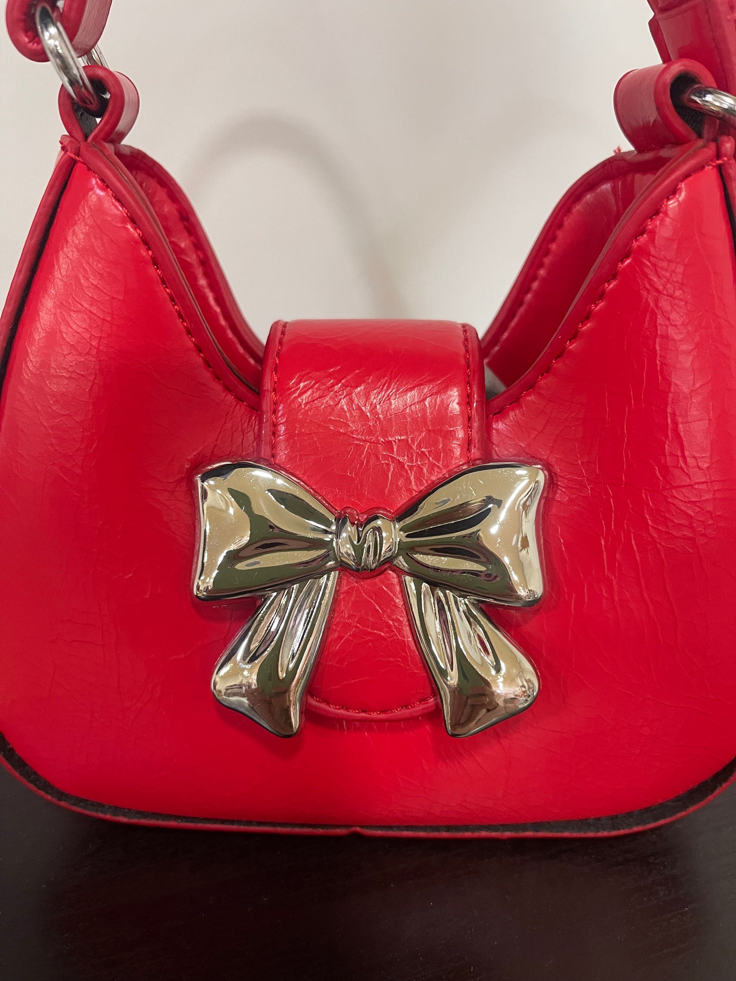 Bolso de niña en rojo - Detalle 1 - Moda Infantil Chicle