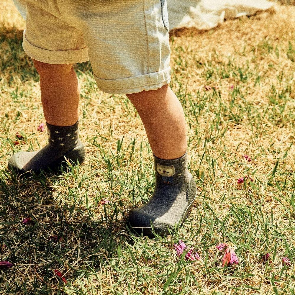 Calzado Attipas · Grey Owl - Detalle 4 - Moda Infantil Chicle