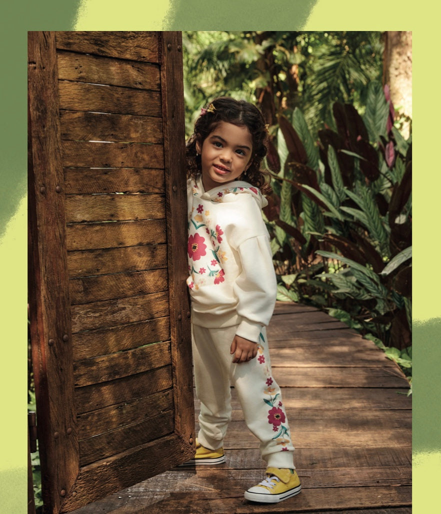 Chandal niña en color blanco - Kyly invierno 2024 - Detalle 1 - Moda Infantil Chicle