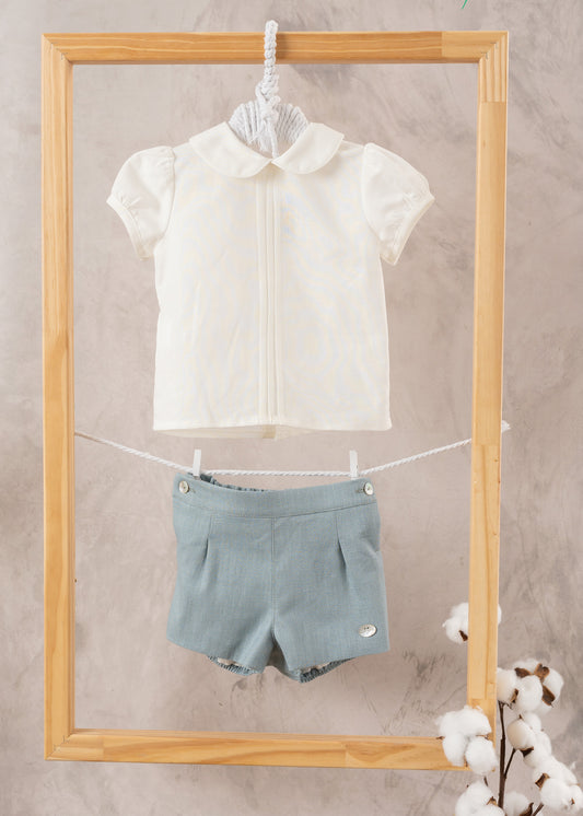 Conjunto niño en blanco roto y azul océano - Basmarti verano 2024 - Frontal - Moda Infantil Chicle