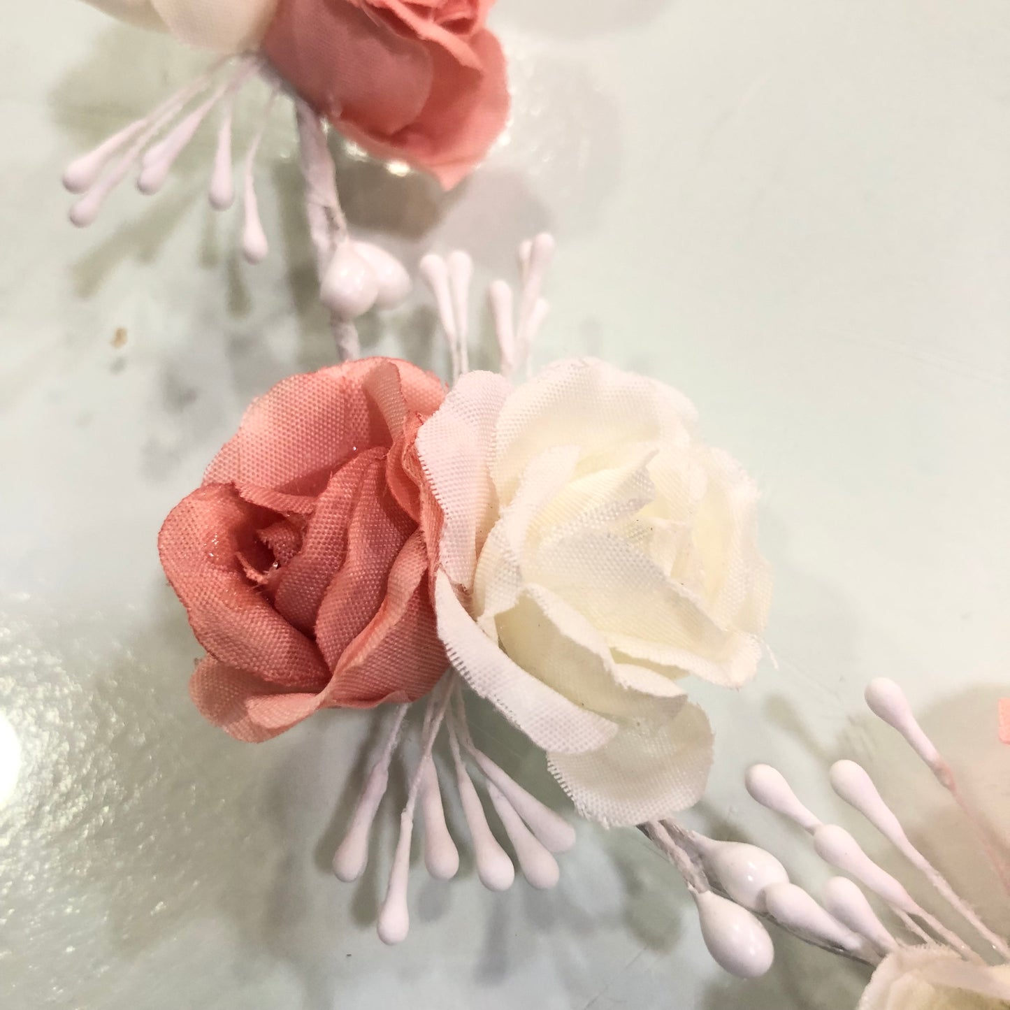 Corona de flores para niñas - Detalle 1 - Moda Infantil Chicle