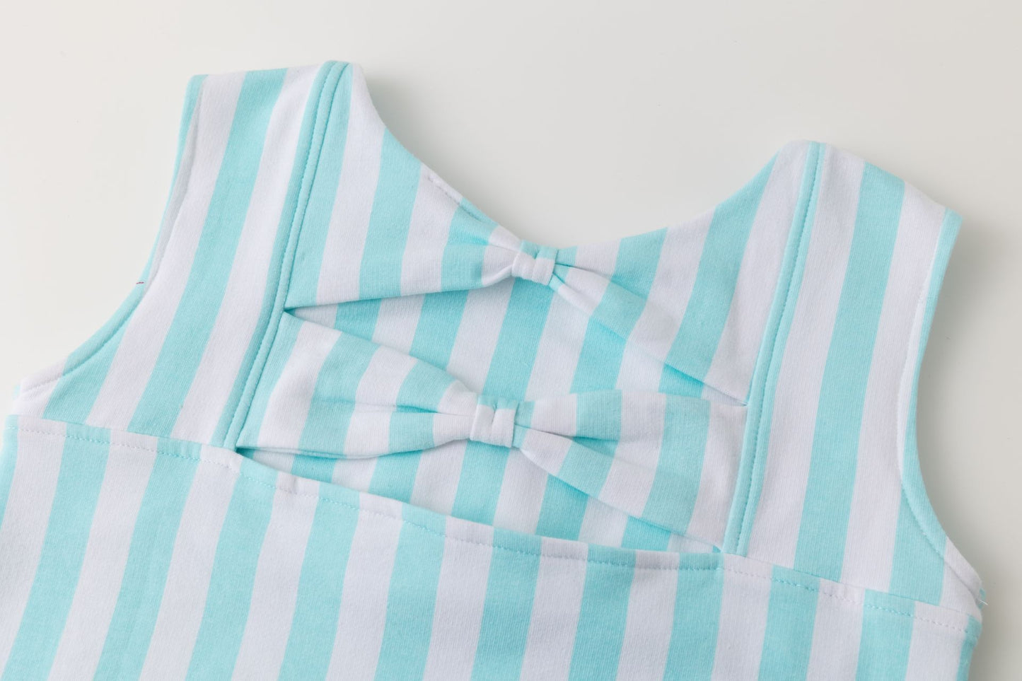 Vestido de niña de primavera - verano de Newness - Detalle 6 - Moda Infantil Chicle