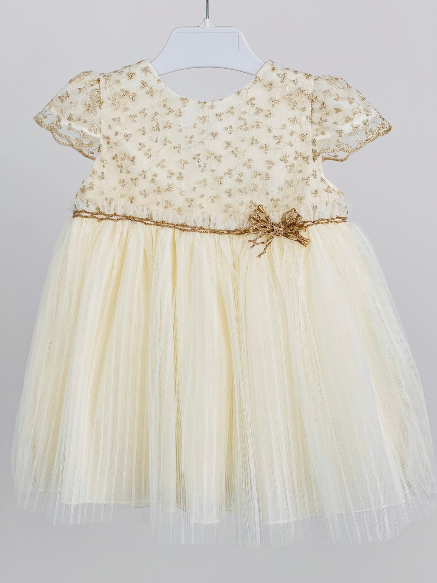 Vestido niña bebé - Basmarti 2025 - Frontal - Moda Infantil Chicle