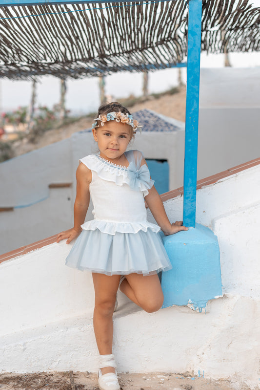 vestido niña blanco roto con lazo de tul - Basmarti verano 2024 - Frontal - Moda Infantil Chicle