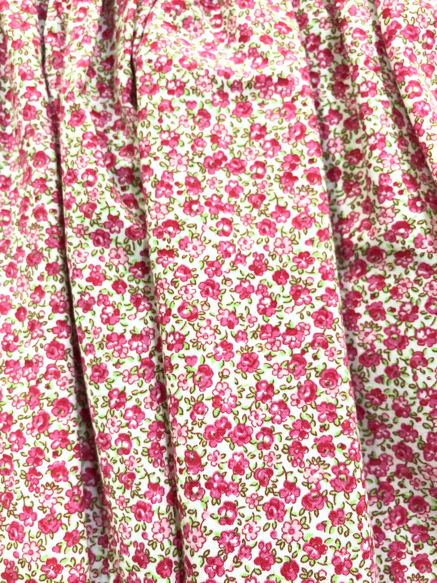 Vestido niña de tirantes con estampado de flores - Cuka verano 2024 - Detalle 3 - Moda Infantil Chicle