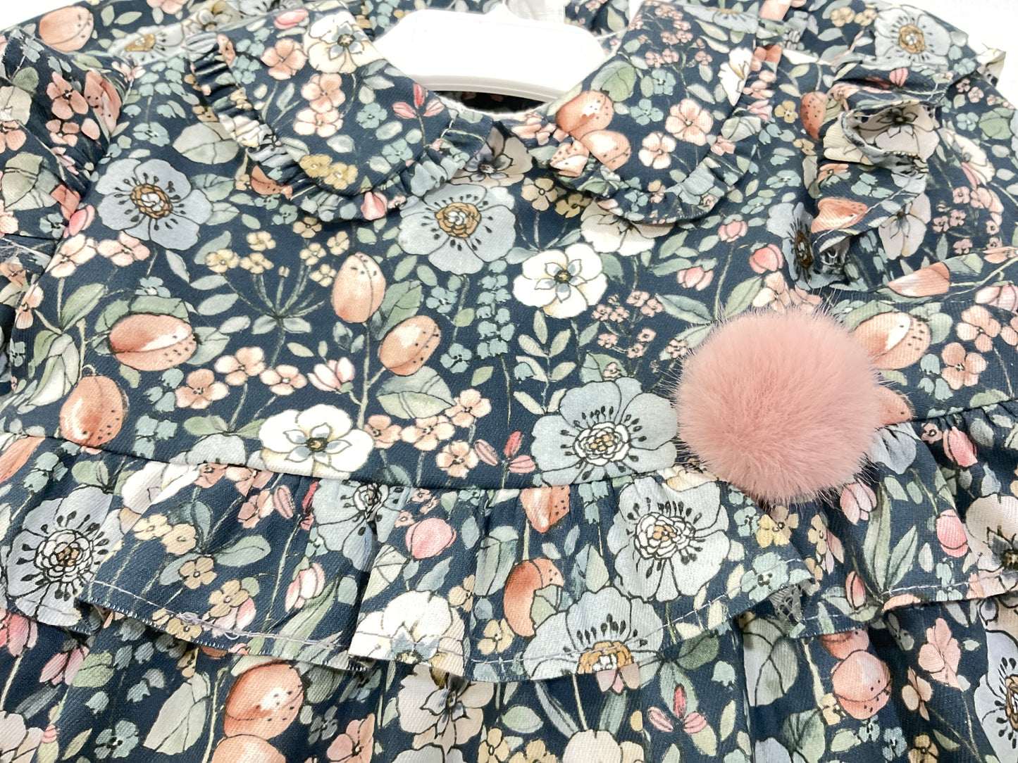 Vestido niña floral - Basmarti - Detalle 1 - Moda Infantil Chicle
