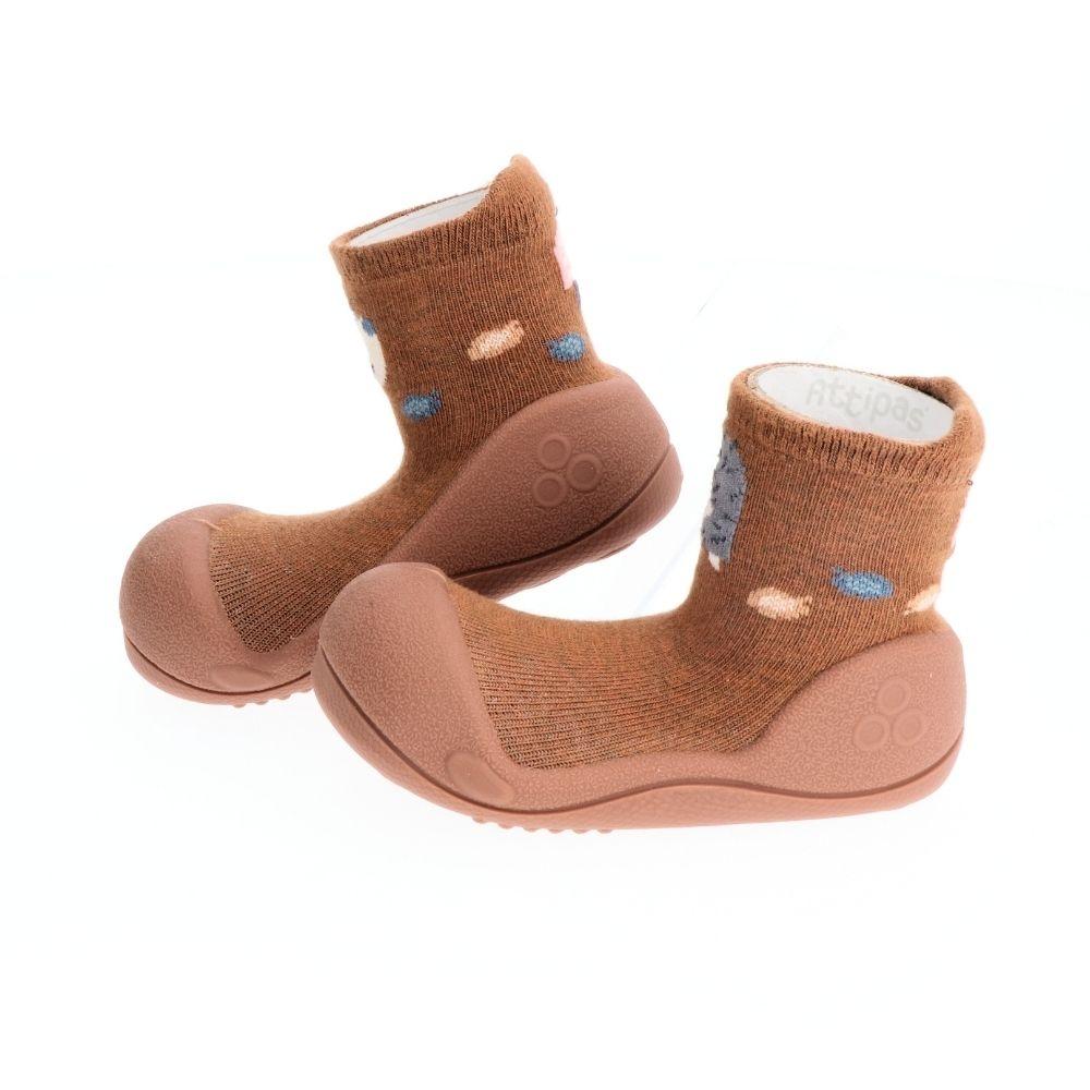Zapato respetuoso Attipas · Woodland marrón - Detalle 1 - Moda Infantil Chicle
