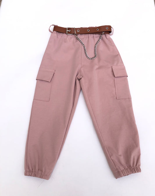 Pantalón cargo en rosa empolvado