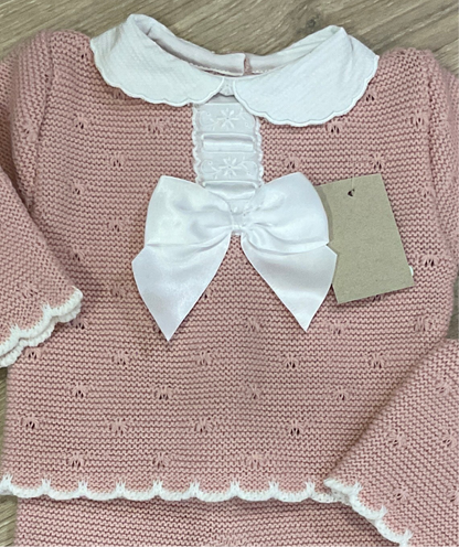 Conjunto bebé en rayas beige y rosa
