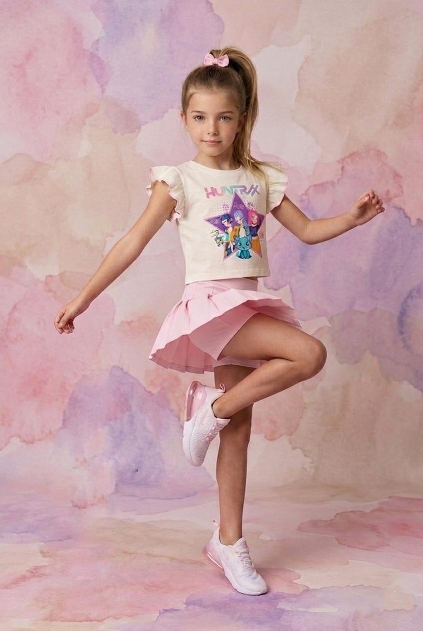 Conjunto con falda en rosa - K- Pop