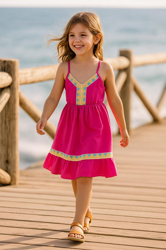 Vestido de niña en fucsia
