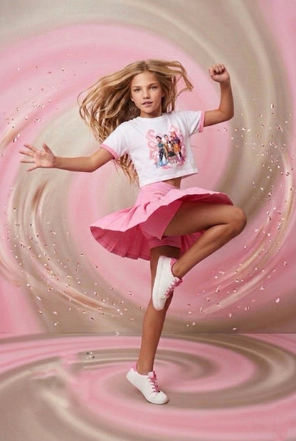 Conjunto con falda pantalón en rosa - K- Pop