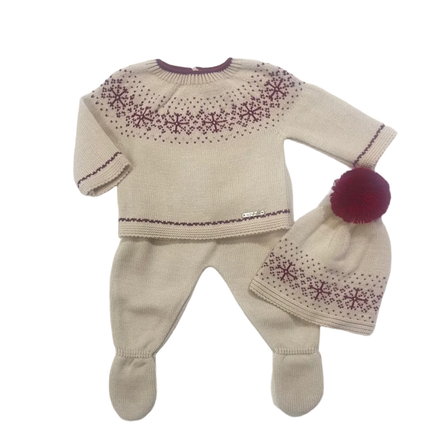 🧶 Conjunto de punto beige con detalles burdeos