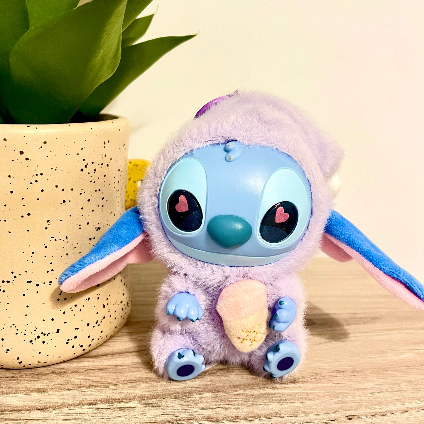 Caja misteriosa de Labubu de Stitch - Disney
