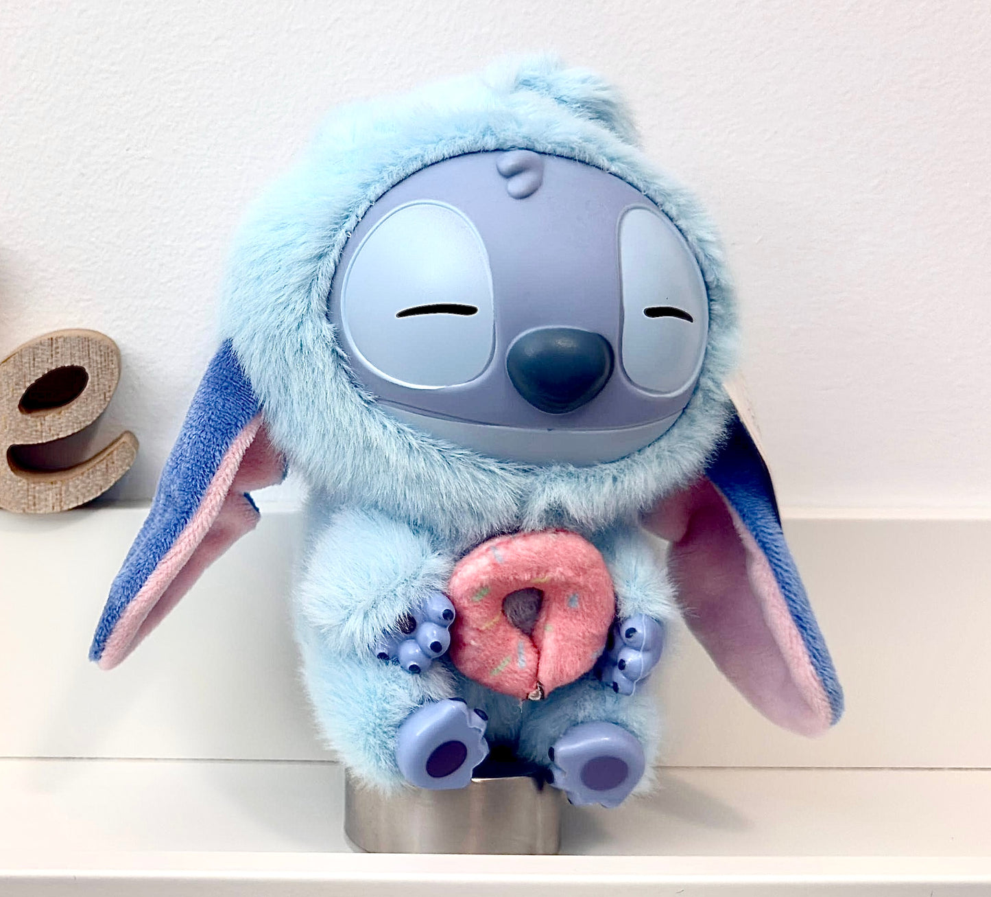 Caja misteriosa de Labubu de Stitch - Disney