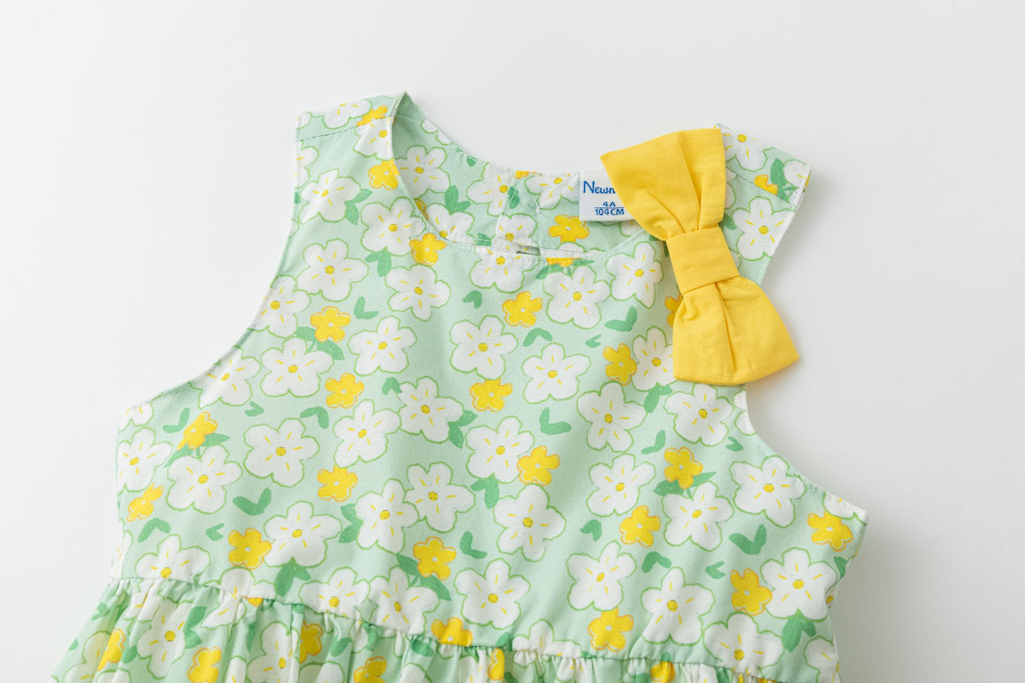 Vestido niña de primavera con fruncido verano 2024 - Newness