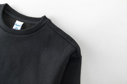 Sudadera niña con flores blancas y bordado chenile
- Newness