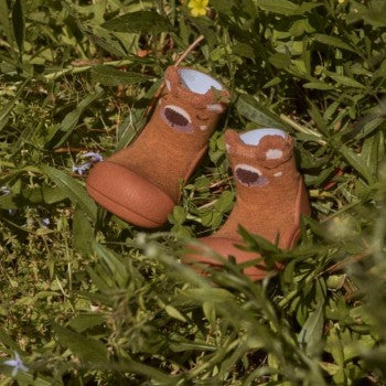 Zapatos Attipas · ZOOTOPIA CAPYBARA BROWN