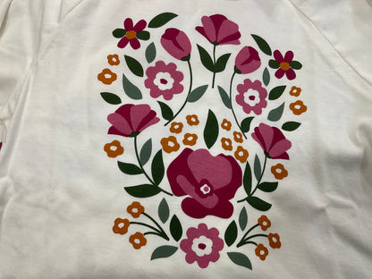 Camiseta beige con bonita estampación - Kyly invierno 2024 - Detalle 2 - Moda Infantil Chicle