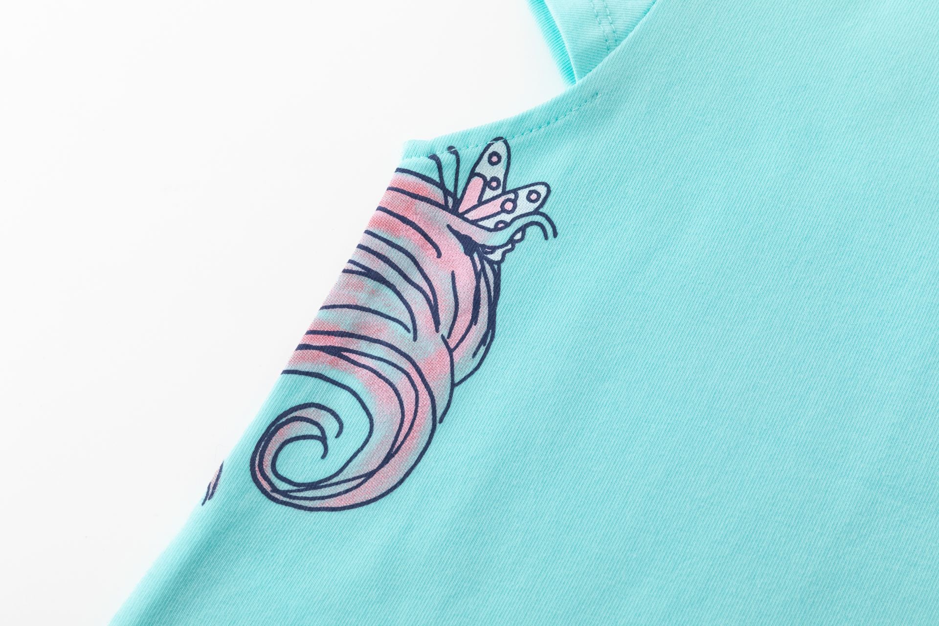 Camiseta de niña de manga corta - Newness 2024 - Detalle 6 - Moda Infantil Chicle