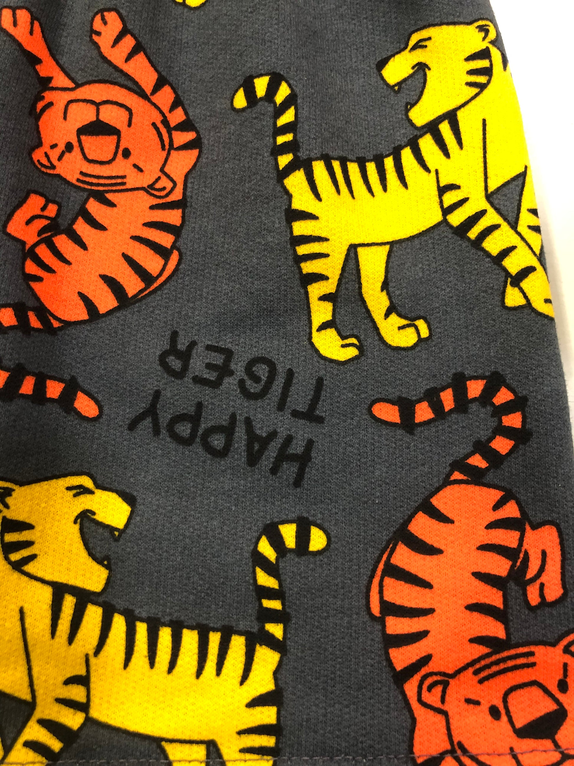Chándal de primavera - verano de Kyly 2024 - Detalle 3 - Moda Infantil Chicle
