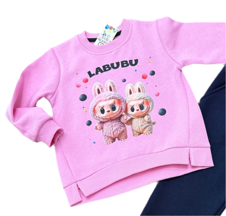 Chandal Labubu - Detalle 2 - Moda Infantil Chicle