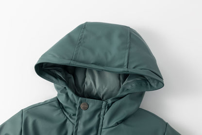 Chubasquero impermeable en verde unisex - Newness - Detalle 2 - Moda Infantil Chicle