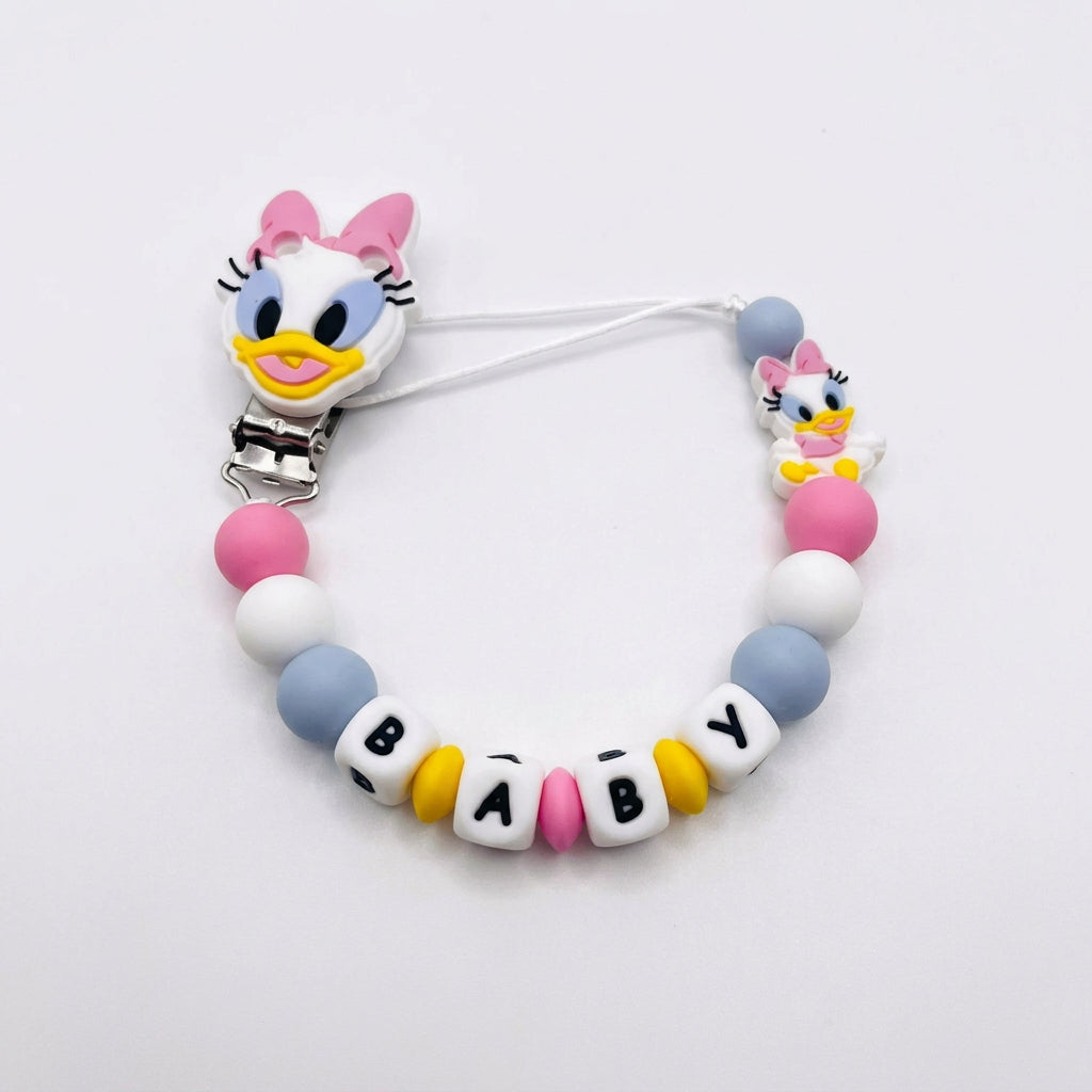Clip para chupete personalizado de Daisy - Frontal - Moda Infantil Chicle