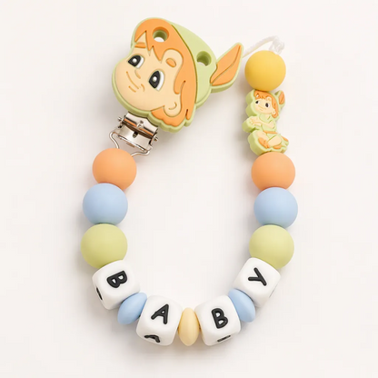 Clip para chupete personalizado de Peter Pan - Frontal - Moda Infantil Chicle