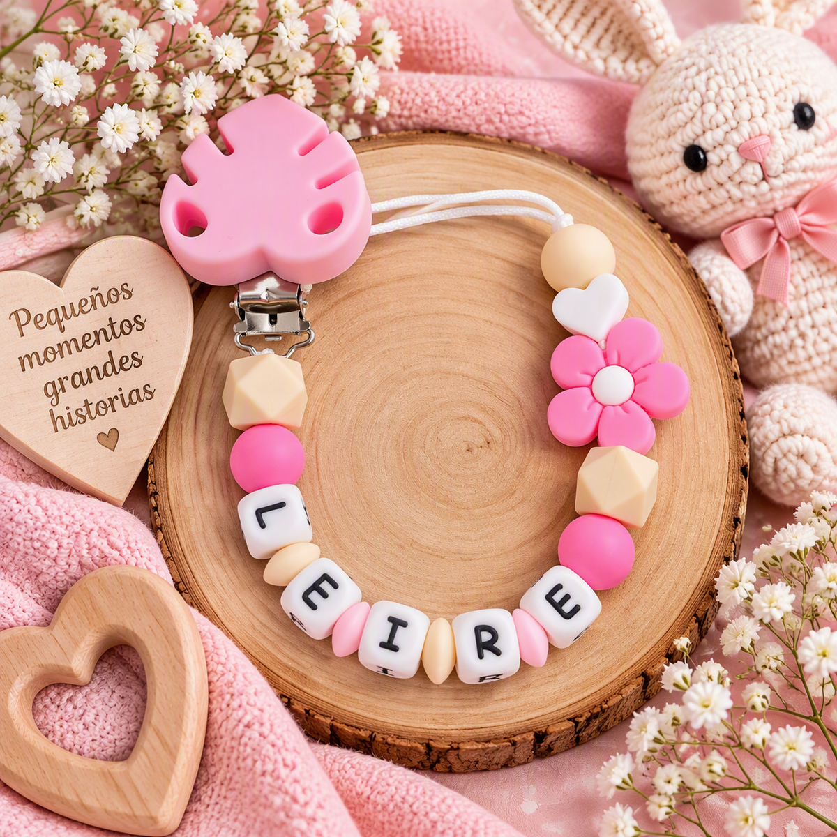 Clip para chupete personalizado hoja rosa - Frontal - Moda Infantil Chicle