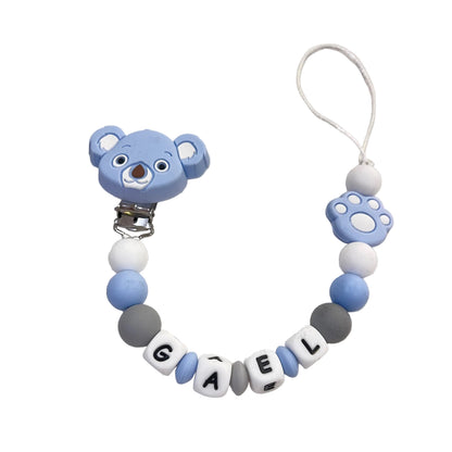 Clip para chupete personalizado koala en azul y gris - Detalle 1 - Moda Infantil Chicle