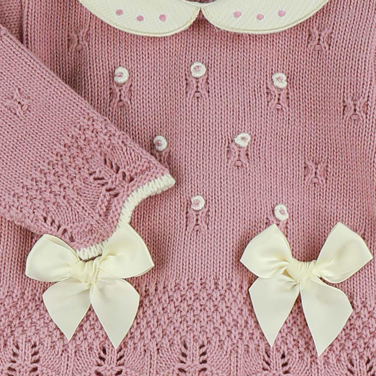 Conjunto bebé lana con lazos - Detalle 1 - Moda Infantil Chicle