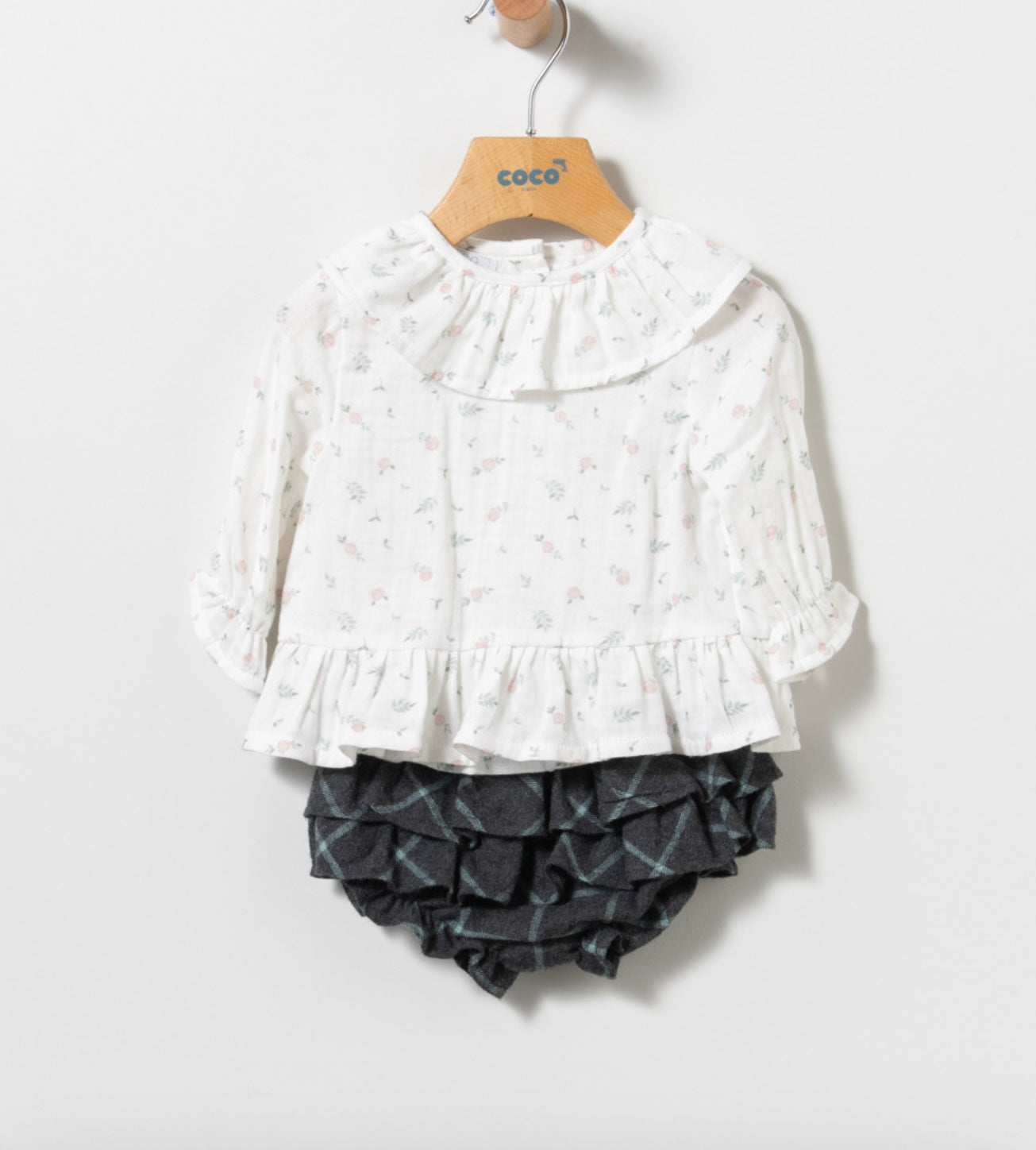 Conjunto de niña - Coco Acqua invierno 2024 - Detalle 2 - Moda Infantil Chicle