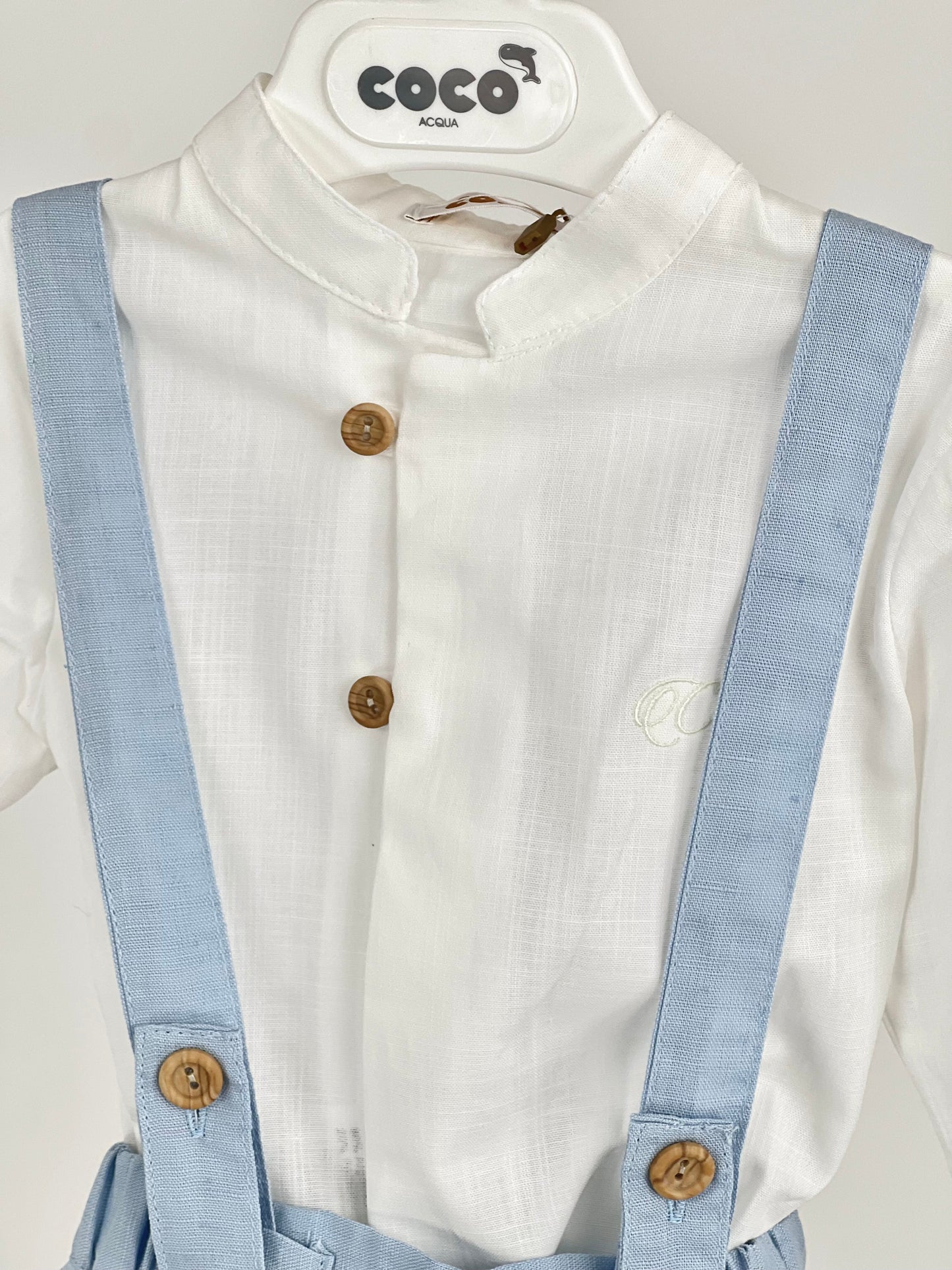 Conjunto de niño ceremonia en celeste - Coco Acqua 2025 - Detalle 2 - Moda Infantil Chicle