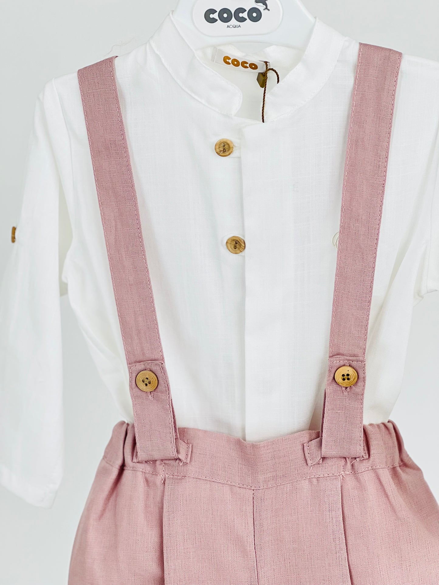 Conjunto de niño ceremonia en color rosa palo - Coco Acqua - Detalle 1 - Moda Infantil Chicle