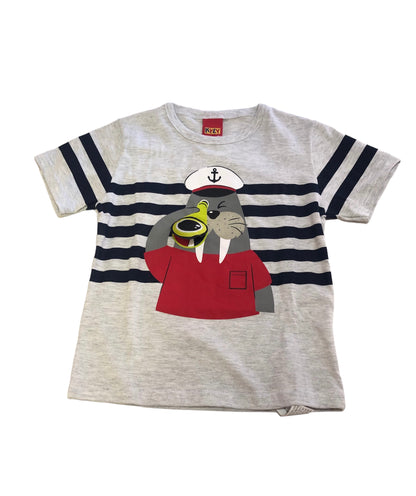 Conjunto de niño con dibujo de morsa - Kyly Primavera 2024 - Detalle 2 - Moda Infantil Chicle