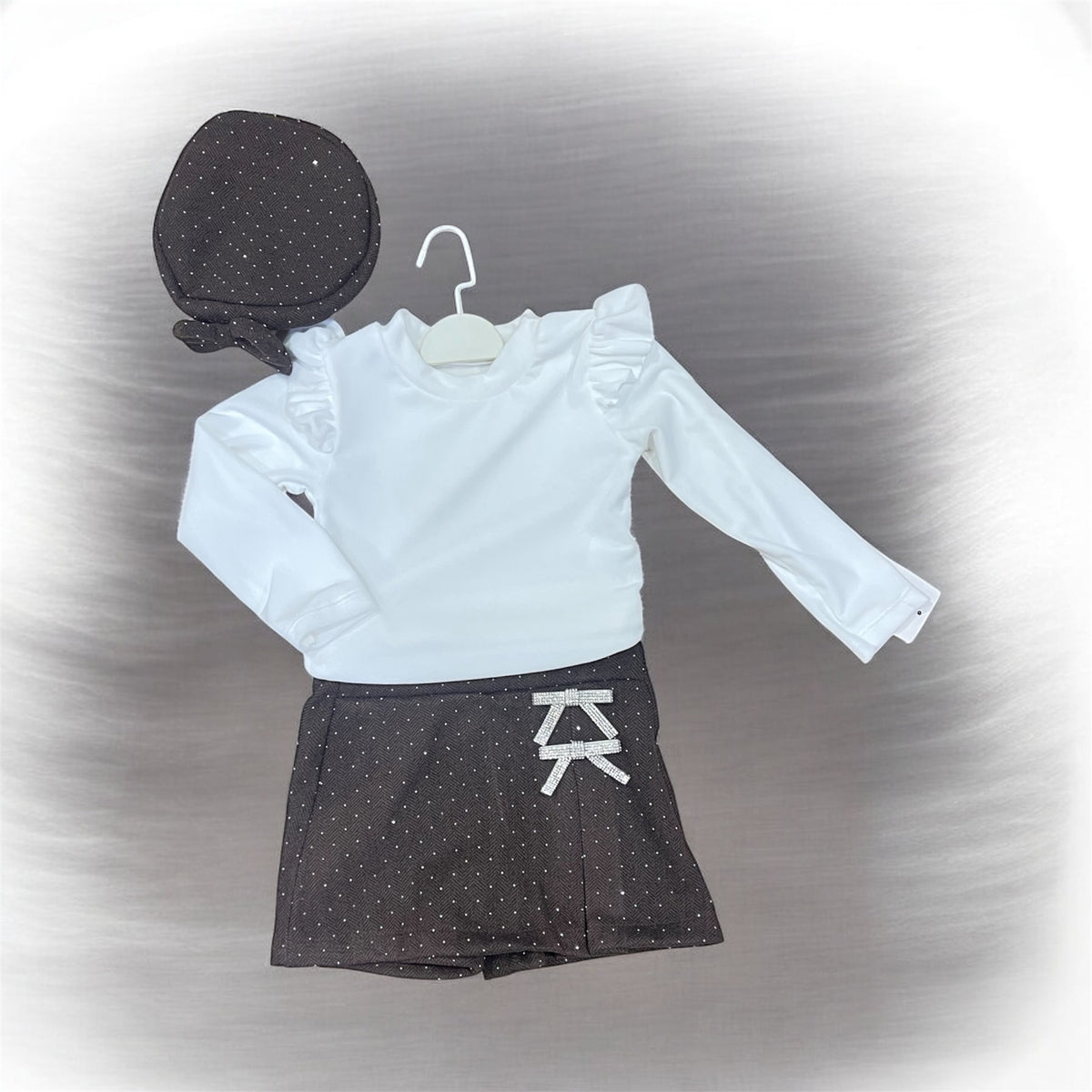 Conjunto falda pantal�n marr�n con boina -Pronta Moda - Detalle 4 - Moda Infantil Chicle