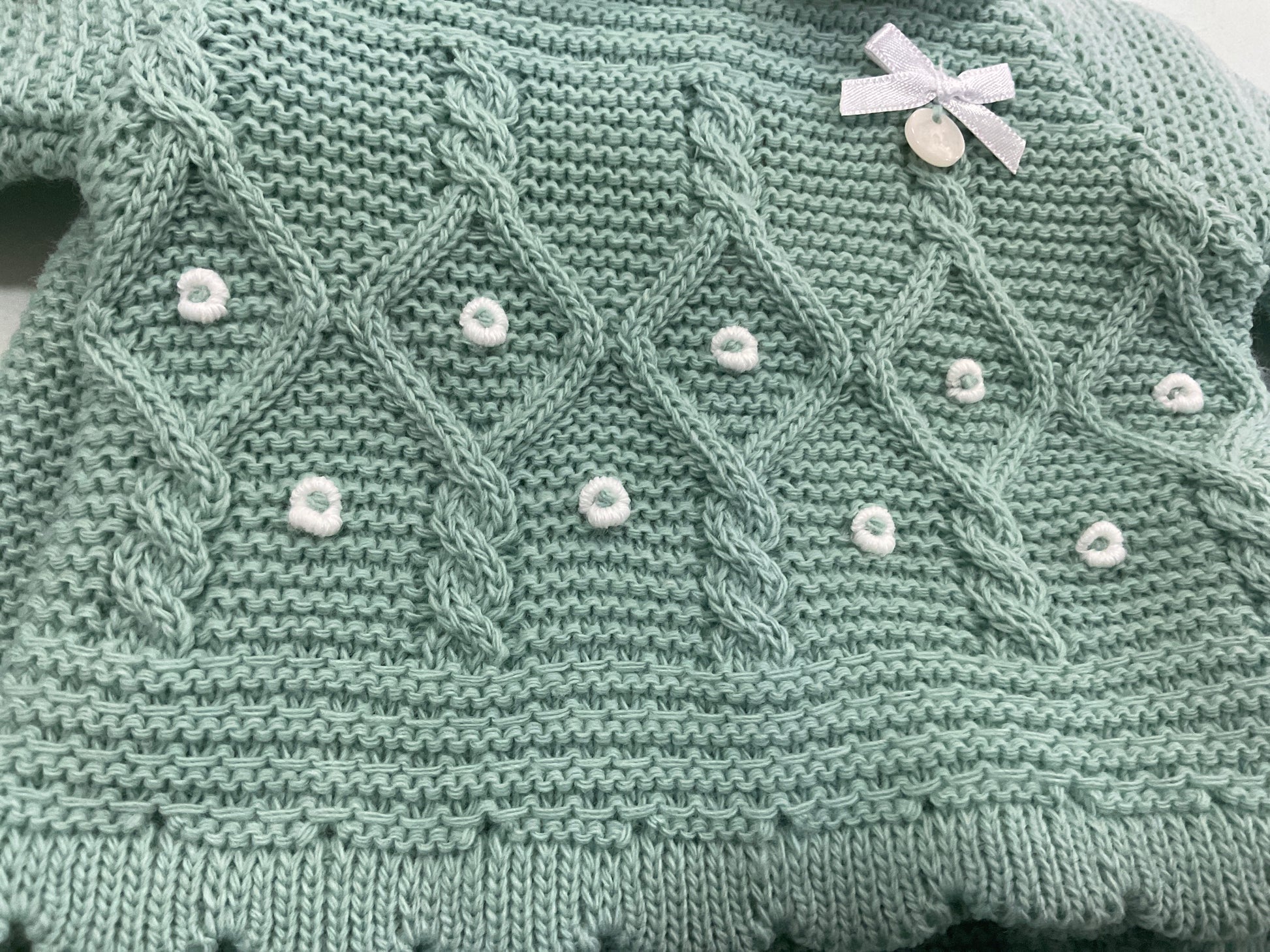 Conjunto unisex de lana en verde menta - Detalle 1 - Moda Infantil Chicle