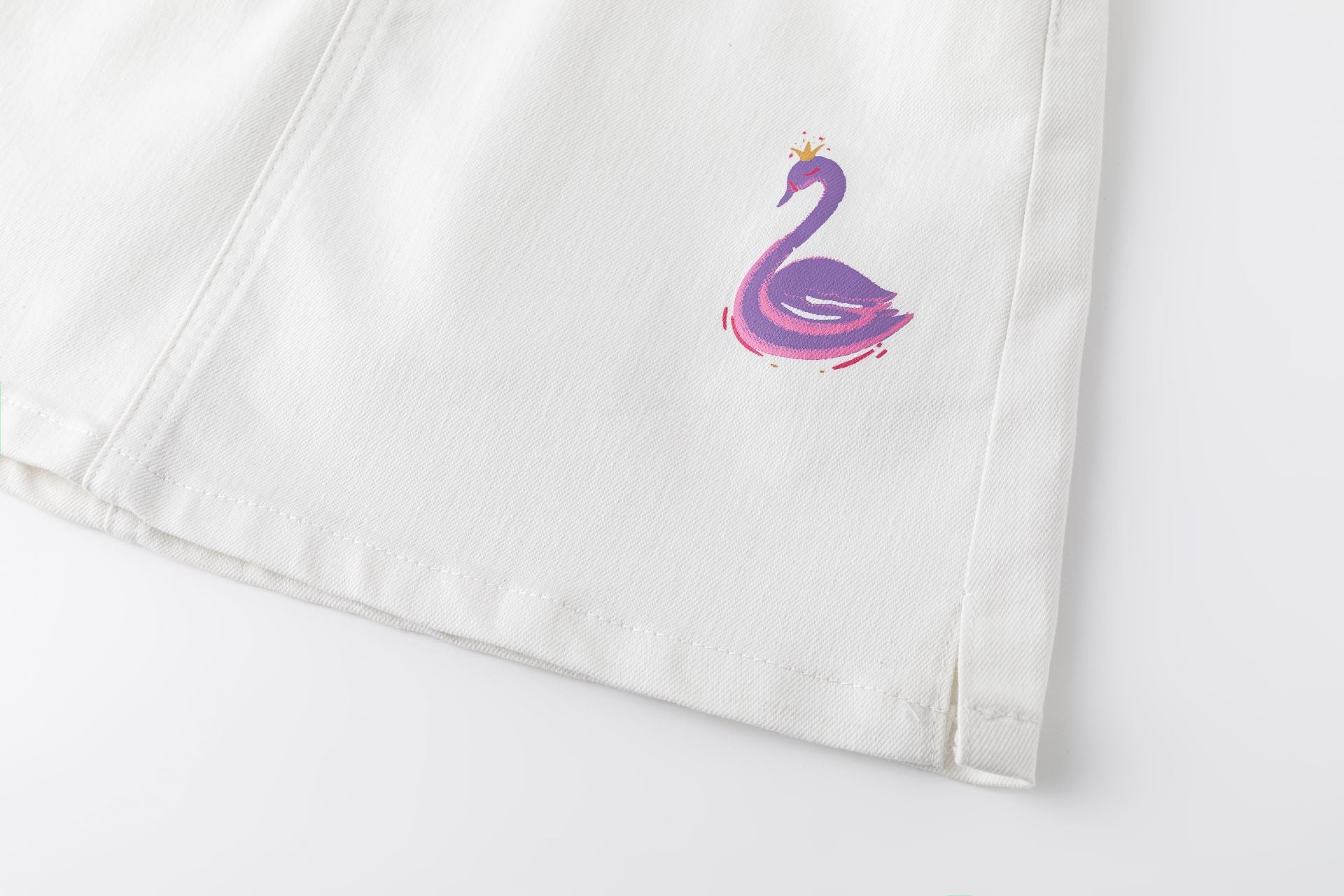 Falda vaquera en blanco de Newness - Detalle 5 - Moda Infantil Chicle
