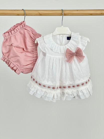 Jesusito con pasacintas - Basmarti 2025 - Detalle 4 - Moda Infantil Chicle