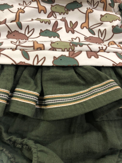 Jesusito en verdes - Basmarti invierno 2024 - Detalle 2 - Moda Infantil Chicle