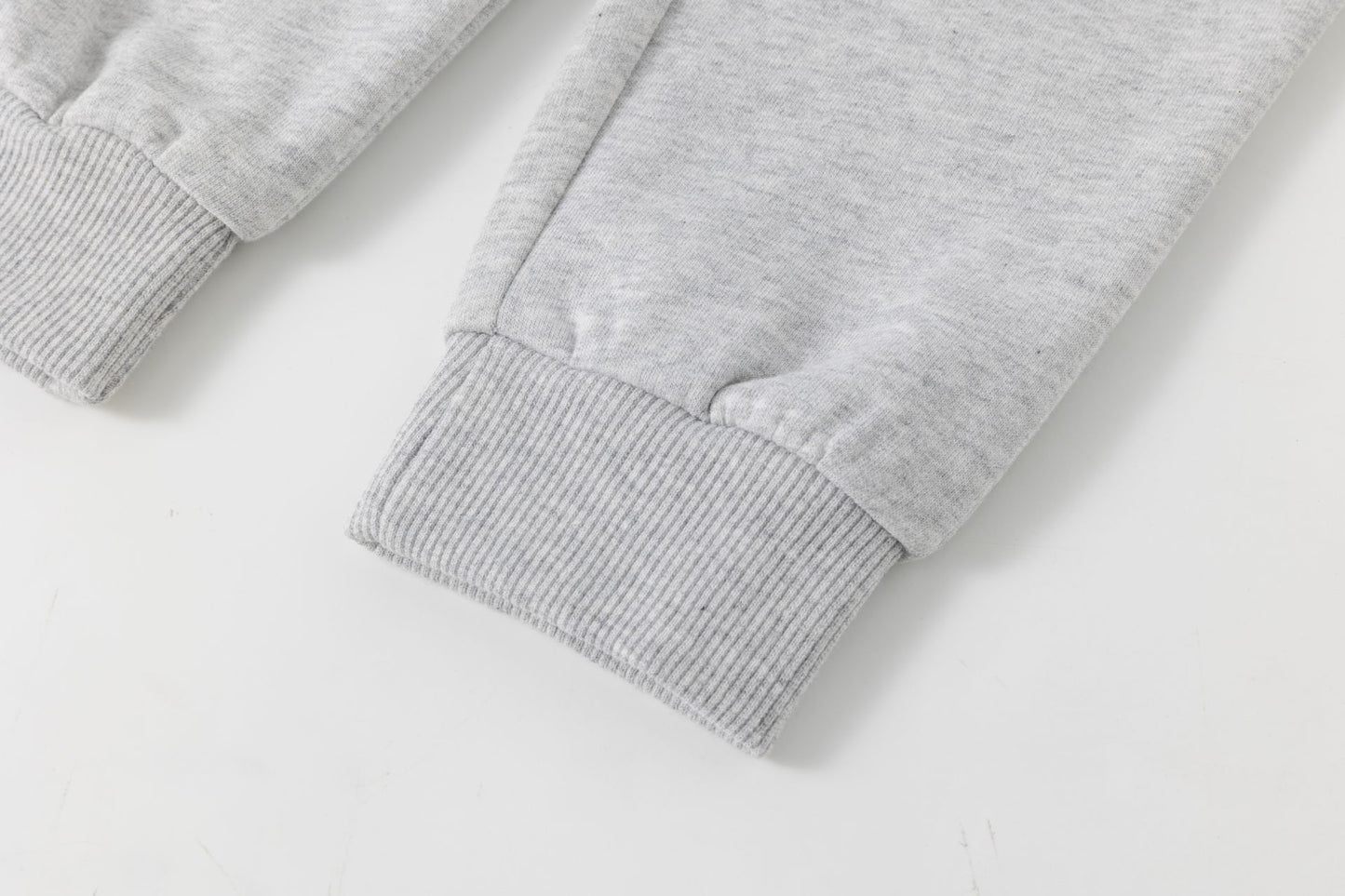 Pantalón chándal niño en gris - Newness invierno - Detalle 4 - Moda Infantil Chicle